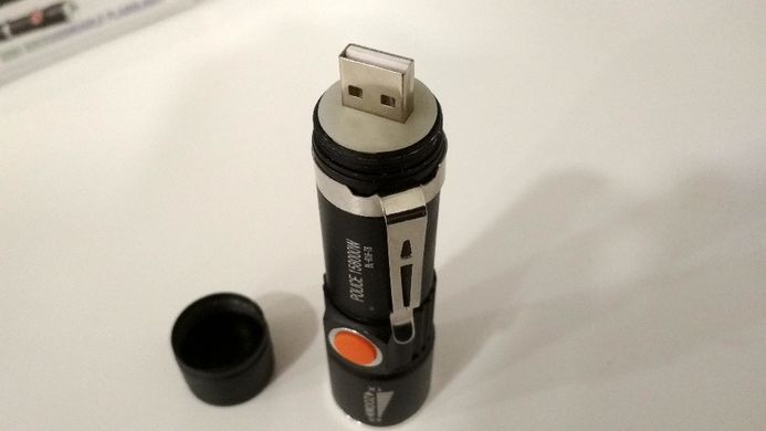 Ліхтар світлодіодний USB Police BL-616-T6