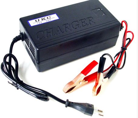 Зарядний пристрій для автомобільного акумулятора UKC BATTERY CHARDER 5A MA-1205, 4-фазний