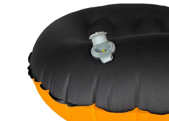 Подушка надувная Tramp TRA-160, Orange
