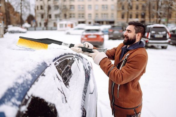 Щетка для автомобиля со скребком для льда 2 в 1 Neo Tools GD029 60 см